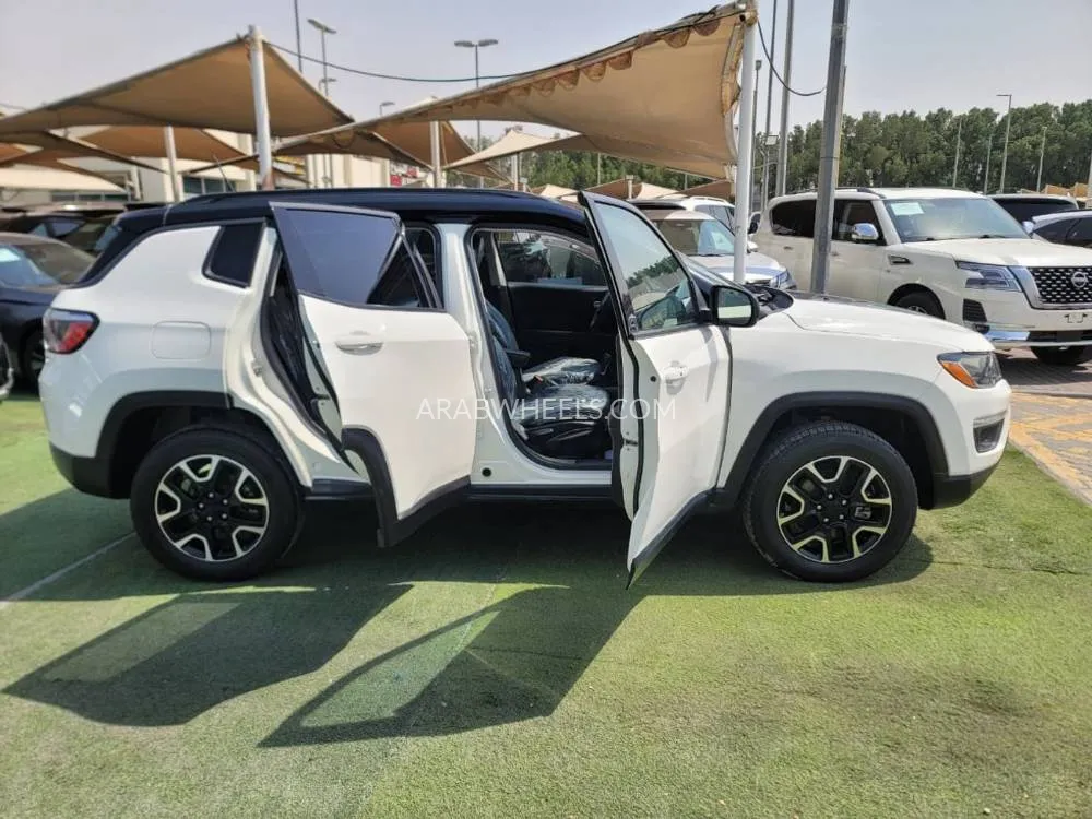 Jeep Compass 2021 for Sale in Sharjah Image-12