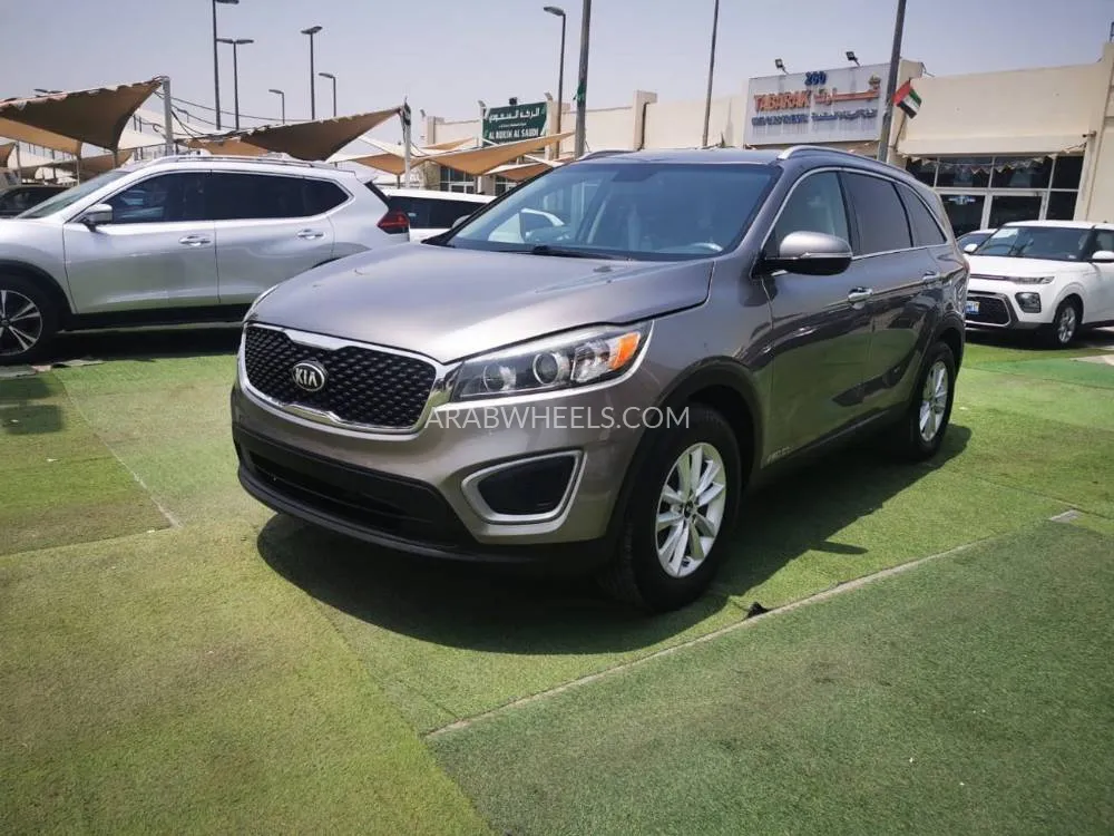 Kia Sorento 2018 for Sale in Sharjah Image-4