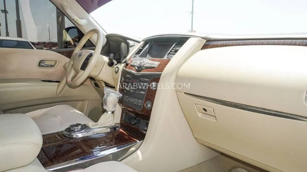 Nissan Patrol 2012 for Sale in Sharjah Image-12