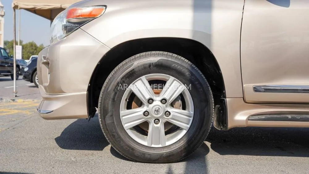 Toyota Land Cruiser 2015 for Sale in Sharjah Image-17