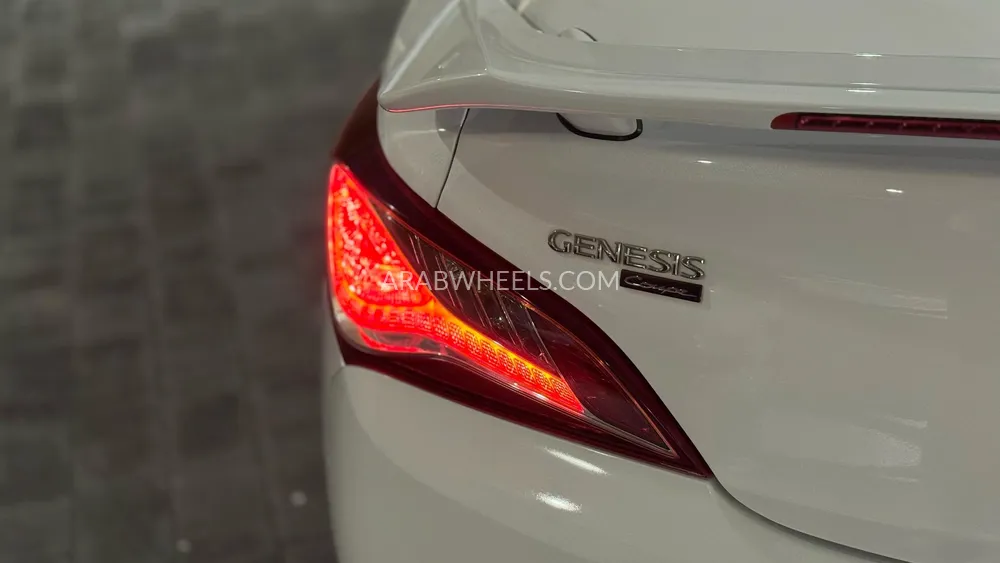 هيونداي جينيسيس 2016 for Sale in دبي Image-6