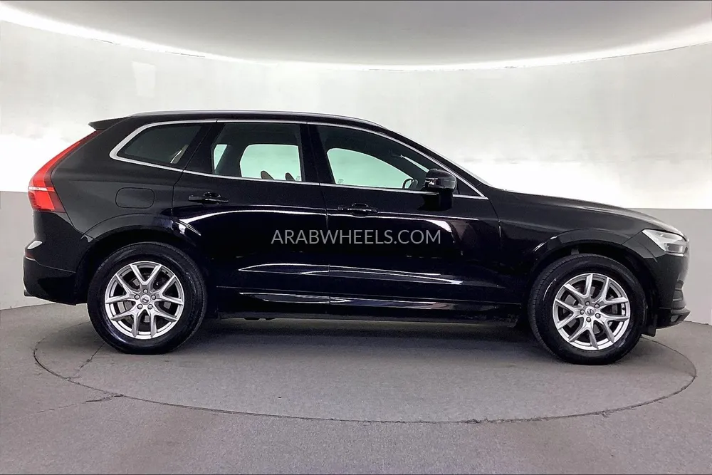 فولفو إكس سي 60 2020 for Sale in دبي Image-8