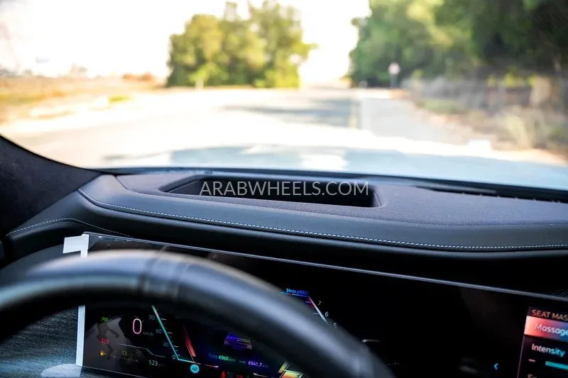 BMW 7 series 2025 for Sale in Sharjah Image-6