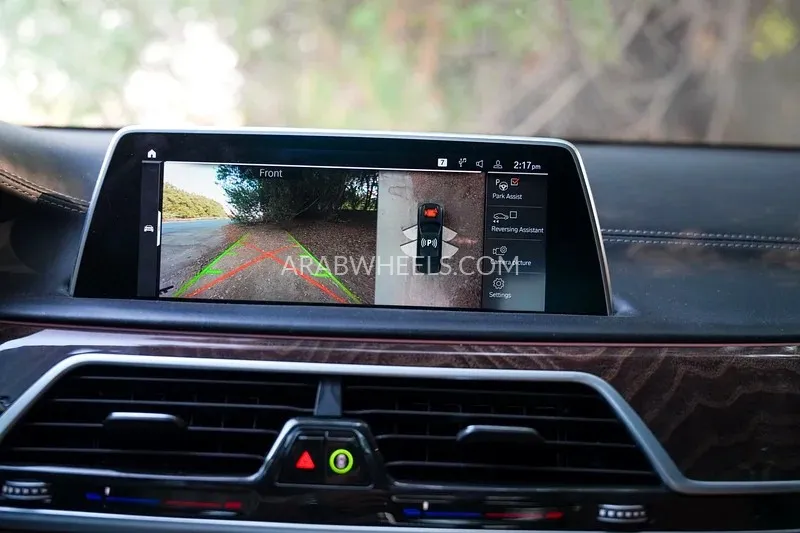 BMW 7 series 2021 for Sale in Sharjah Image-11