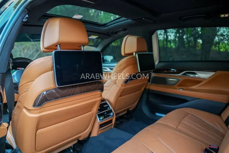 BMW 7 series 2021 for Sale in Sharjah Image-13