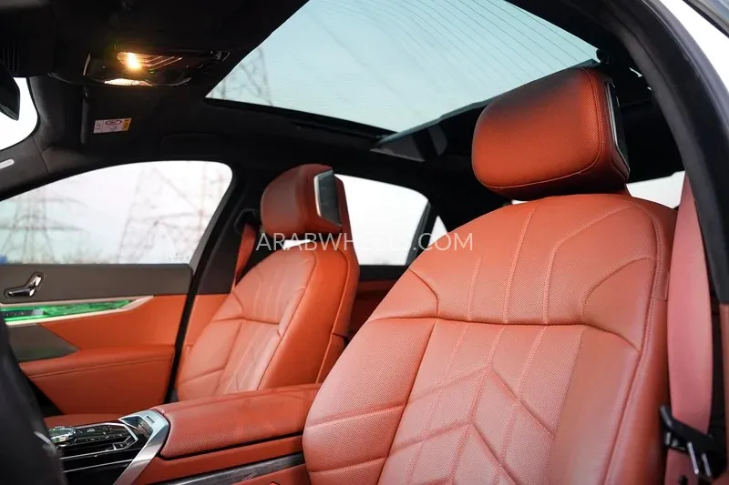 BMW 7 series 2025 for Sale in Sharjah Image-2