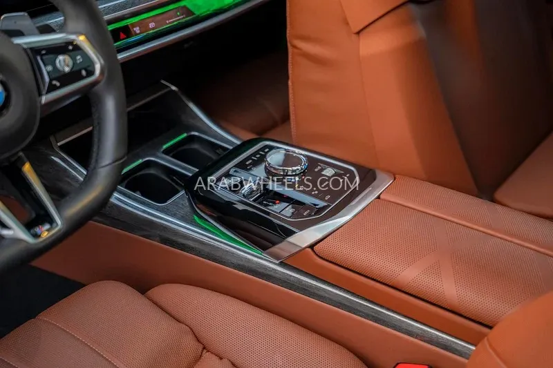 BMW 7 series 2025 for Sale in Sharjah Image-4