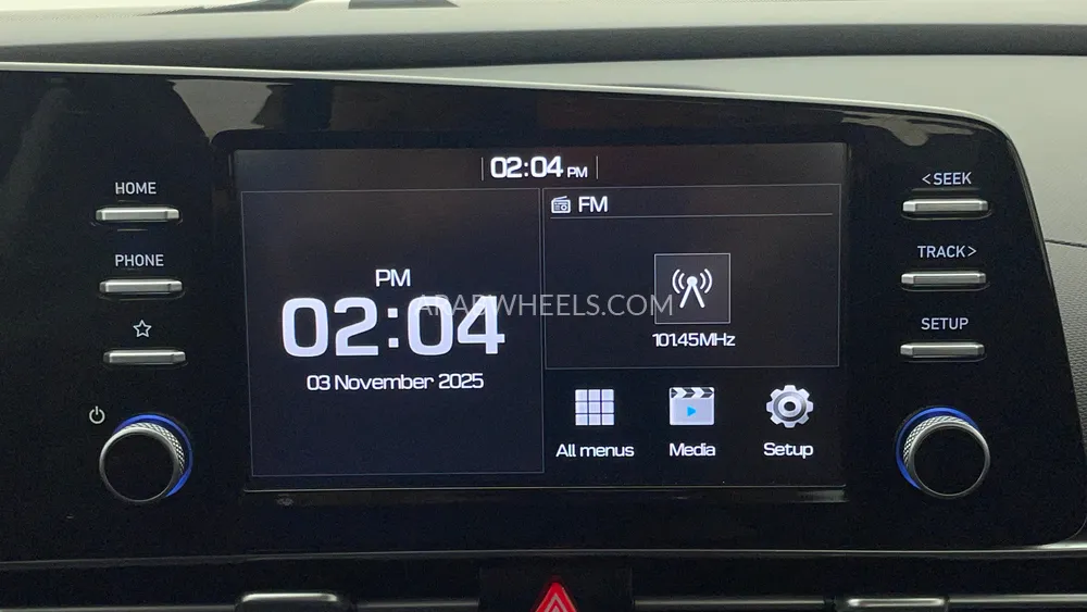 Hyundai Elantra 2023 for Sale in Dubai Image-15