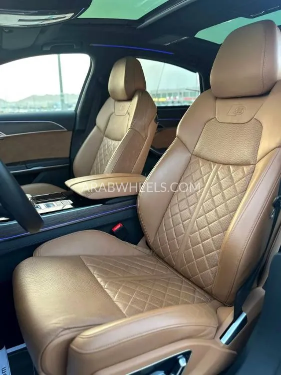 Audi A8 2021 for Sale in Abu Dhabi Image-5