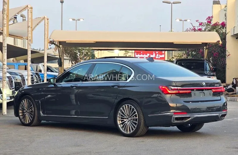 BMW 7 series 2022 for Sale in Sharjah Image-11