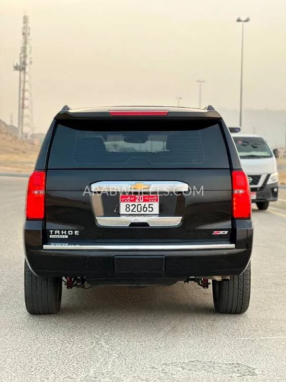 Chevrolet Tahoe 2015 for Sale in Abu Dhabi Image-17