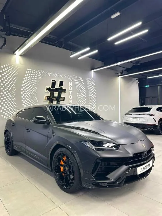 Lamborghini Urus 2024 for Sale in Dubai Image-9