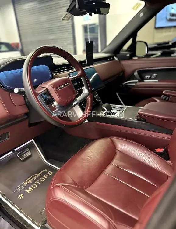 Land Rover Range Rover 2023 for Sale in Dubai Image-10