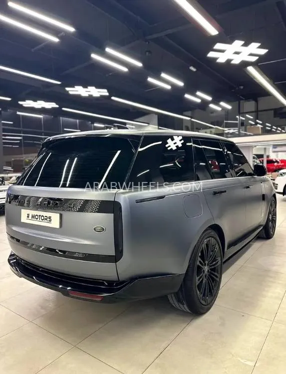 Land Rover Range Rover 2023 for Sale in Dubai Image-12