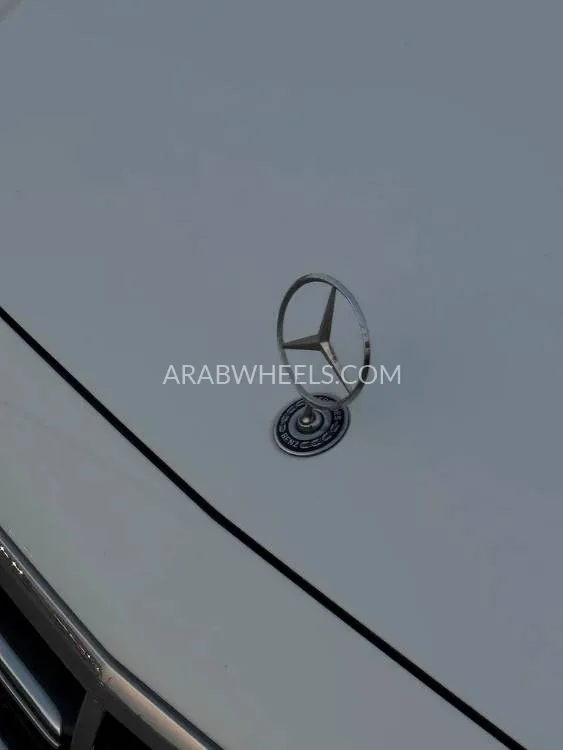Mercedes Benz E Class 2023 for Sale in Abu Dhabi Image-4