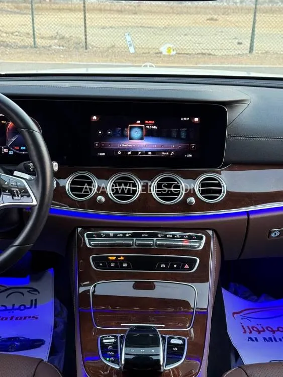 Mercedes Benz E Class 2023 for Sale in Abu Dhabi Image-10