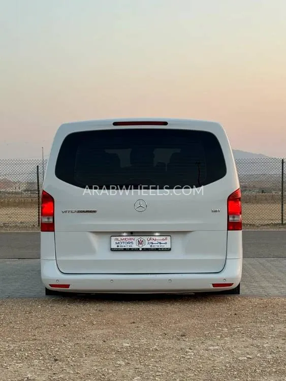 Mercedes Benz V Class 2018 for Sale in Abu Dhabi Image-8