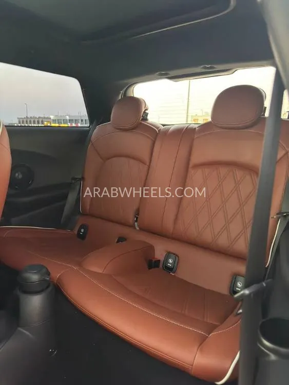 Mini Cooper 2023 for Sale in Abu Dhabi Image-1