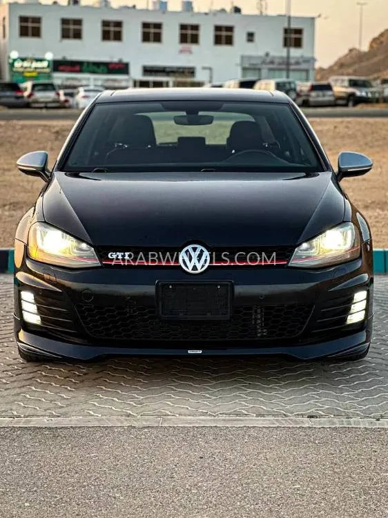 Volkswagen Golf 2017 for Sale in Abu Dhabi Image-4