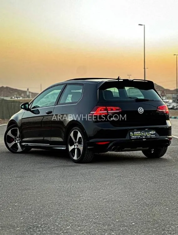 Volkswagen Golf 2017 for Sale in Abu Dhabi Image-17