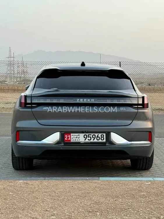 Zeekr 1 2024 for Sale in Abu Dhabi Image-16
