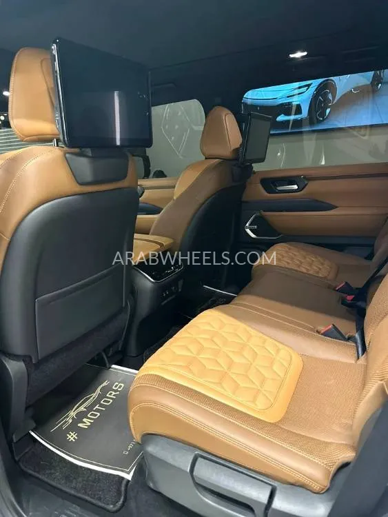 Nissan Patrol 2025 for Sale in Dubai Image-13