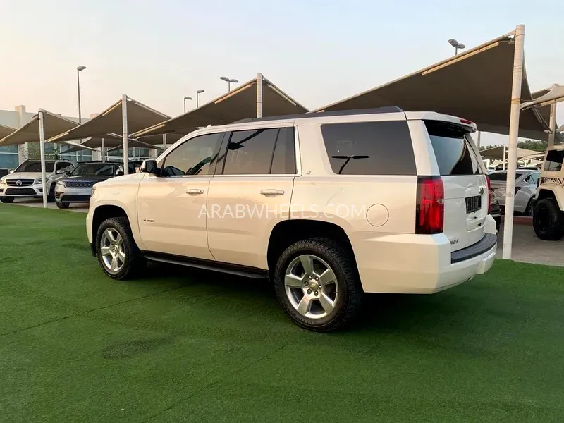 Chevrolet Tahoe 2015 for Sale in Sharjah Image-10