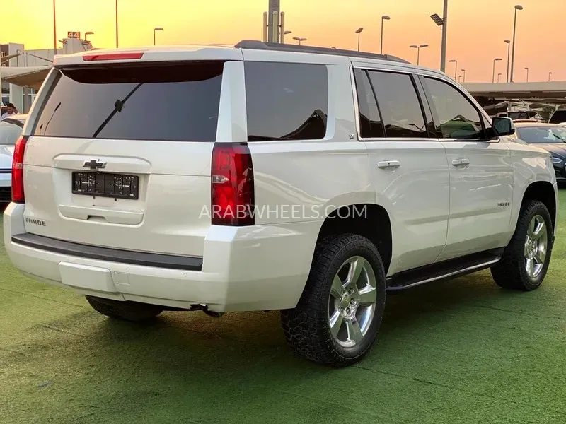 Chevrolet Tahoe 2015 for Sale in Sharjah Image-20