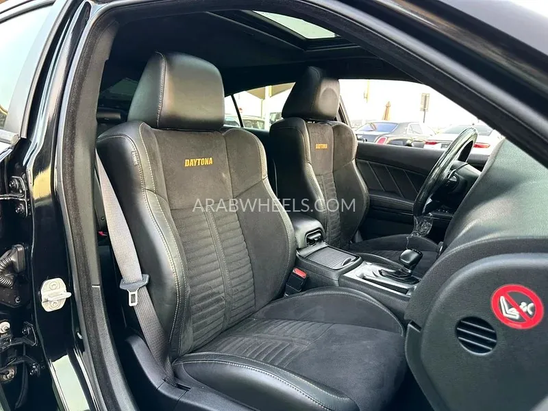 دودج تشارجر 2018 for Sale in الشارقة Image-4