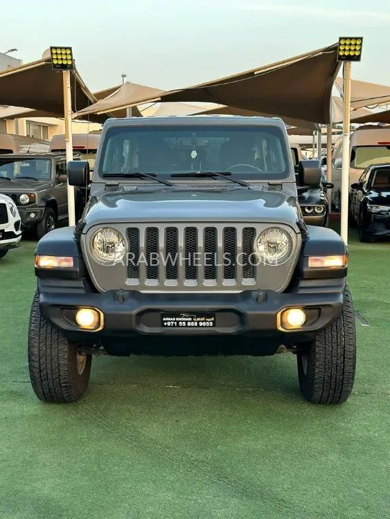 جيب رانجلر 2019 for Sale in الشارقة Image-19
