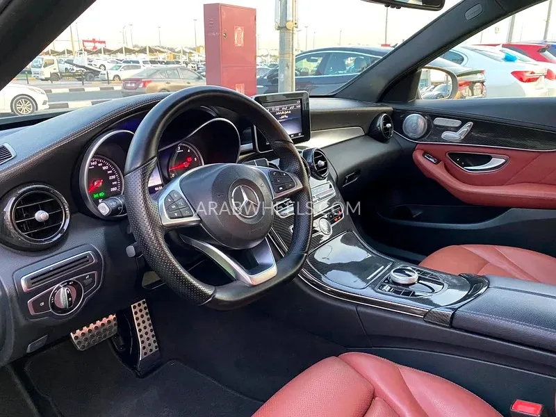 مرسيدس بنز كلاس C 2017 for Sale in الشارقة Image-12