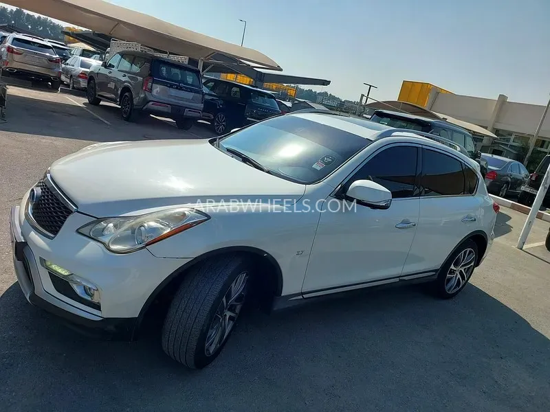 Infiniti QX50 2017 for Sale in Sharjah Image-14