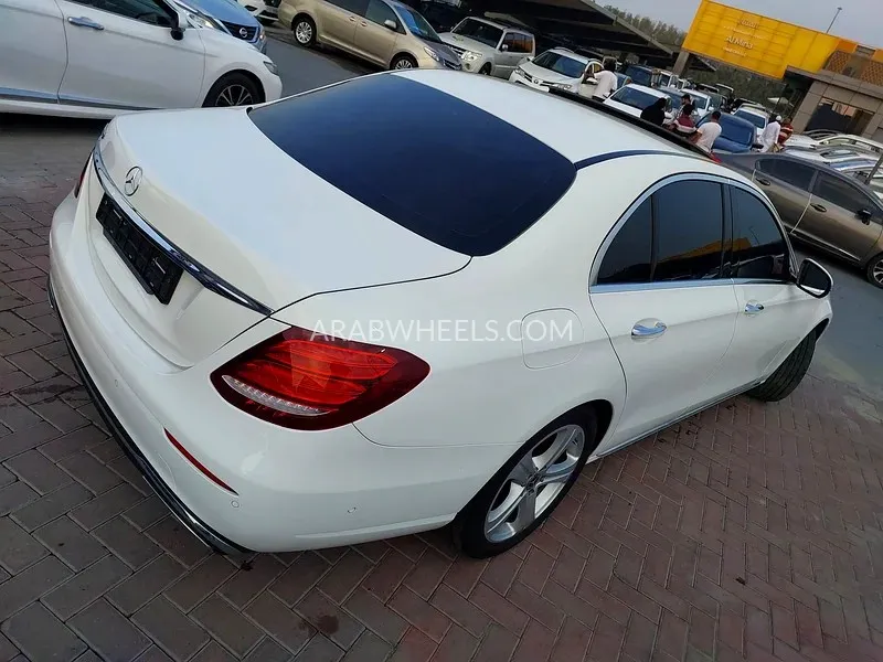 Mercedes Benz E Class 2017 for Sale in Sharjah Image-4