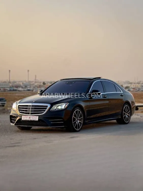مرسيدس بنز كلاس S 2018 for Sale in أبو ظبي Image-2