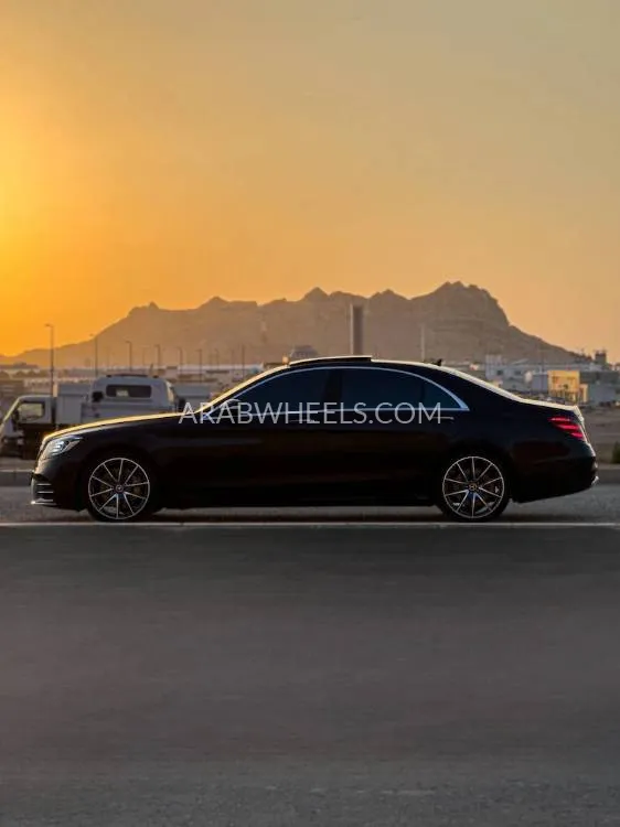 مرسيدس بنز كلاس S 2018 for Sale in أبو ظبي Image-4