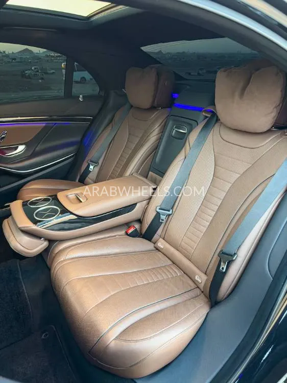 مرسيدس بنز كلاس S 2018 for Sale in أبو ظبي Image-16
