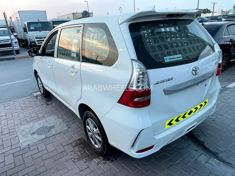 Toyota Avanza 2020 for Sale in Sharjah Image-5