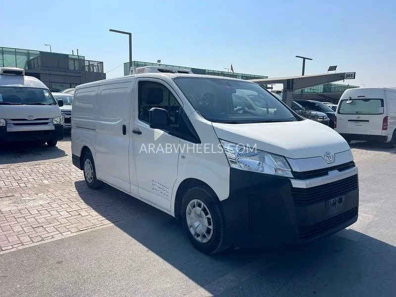 تويوتا هايس 2021 for Sale in الشارقة Image-1