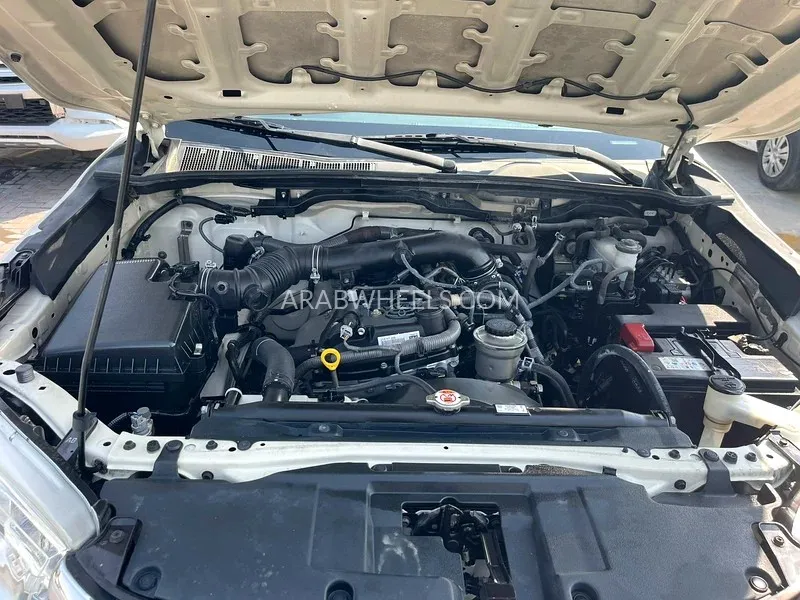 Toyota Hilux 2021 for Sale in Sharjah Image-13