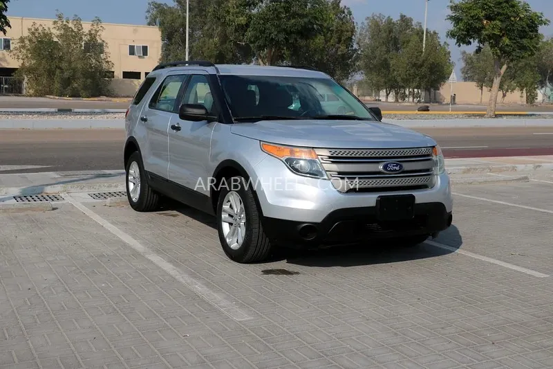 Ford Explorer 2013 for Sale in Abu Dhabi Image-2