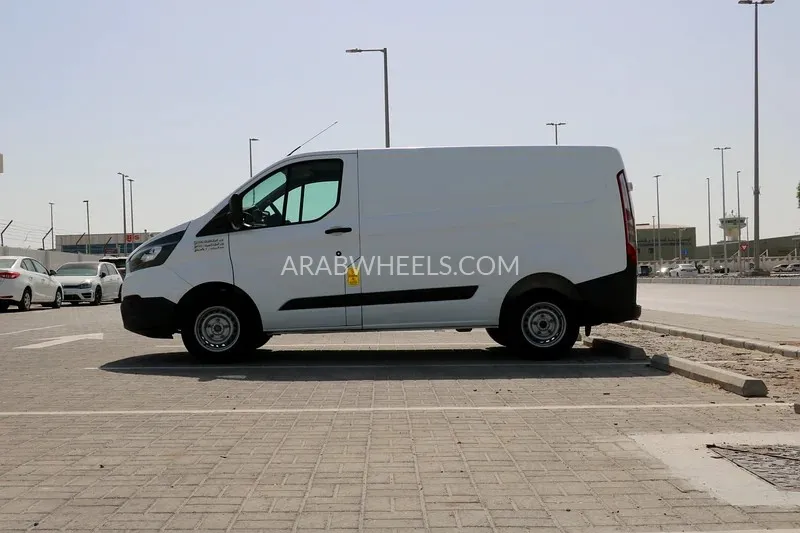 Ford Transit 2019 for Sale in Abu Dhabi Image-1