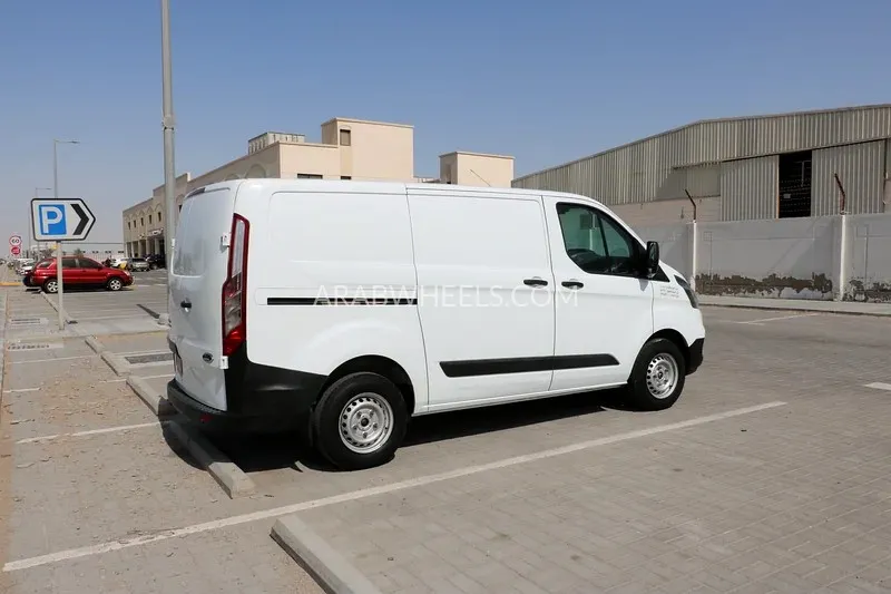 Ford Transit 2019 for Sale in Abu Dhabi Image-5