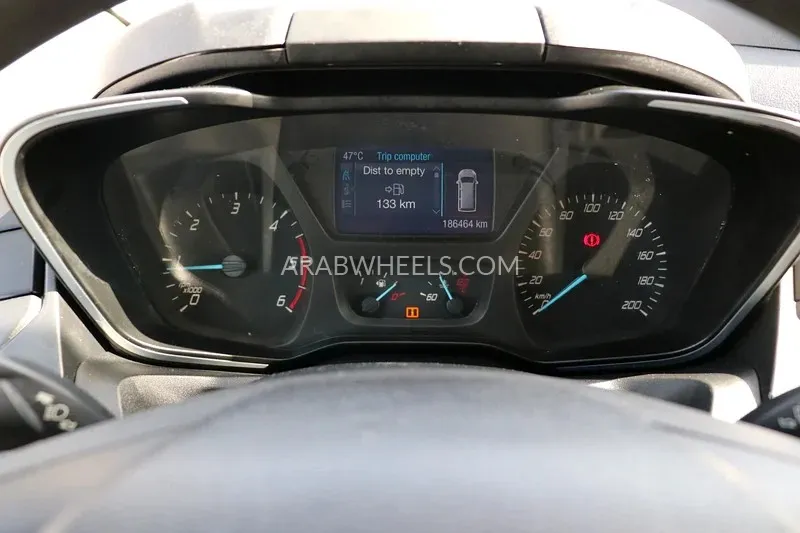 Ford Transit 2019 for Sale in Abu Dhabi Image-18