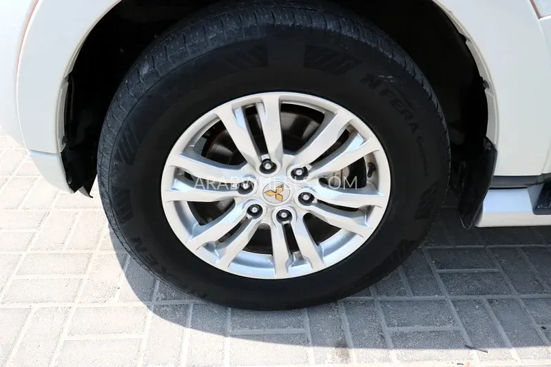 Mitsubishi Pajero 2020 for Sale in Abu Dhabi Image-20