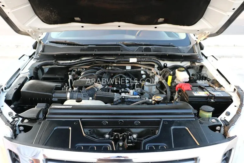 Nissan Navara 2022 for Sale in Abu Dhabi Image-18