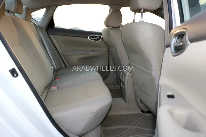 Nissan Sentra 2020 for Sale in Abu Dhabi Image-17