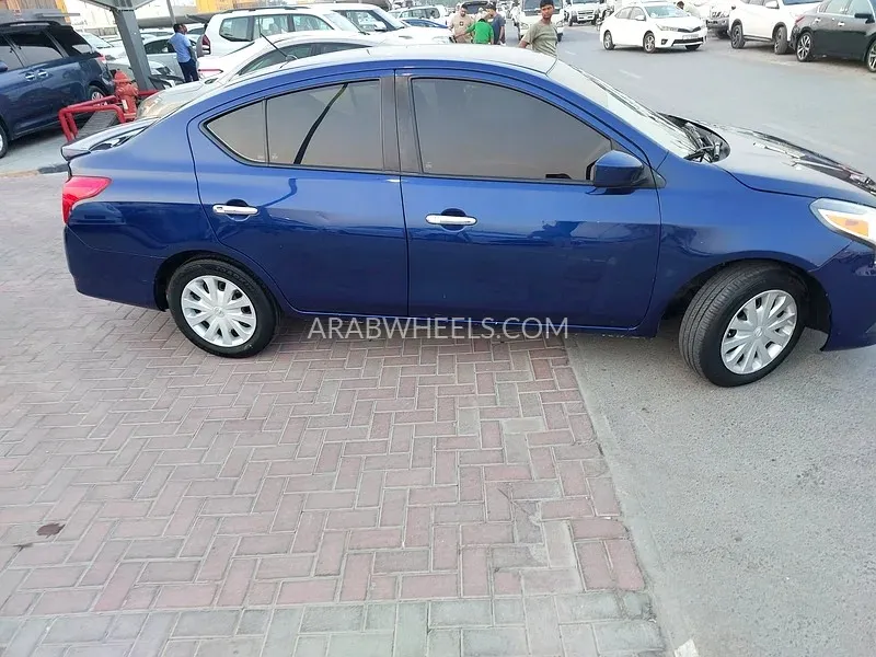Nissan Versa 2019 for Sale in Sharjah Image-3