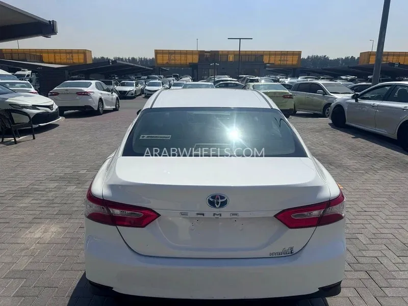Toyota Camry 2019 for Sale in Sharjah Image-5