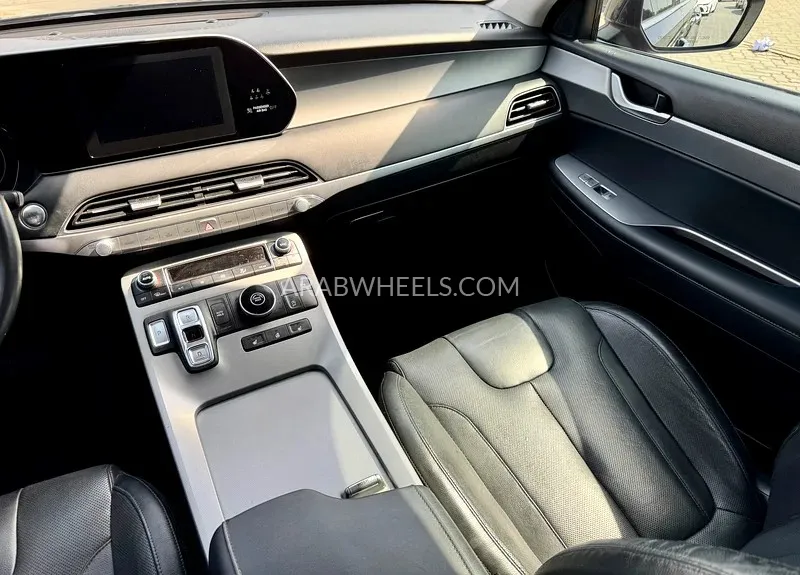 Hyundai Palisade 2020 for Sale in Sharjah Image-13