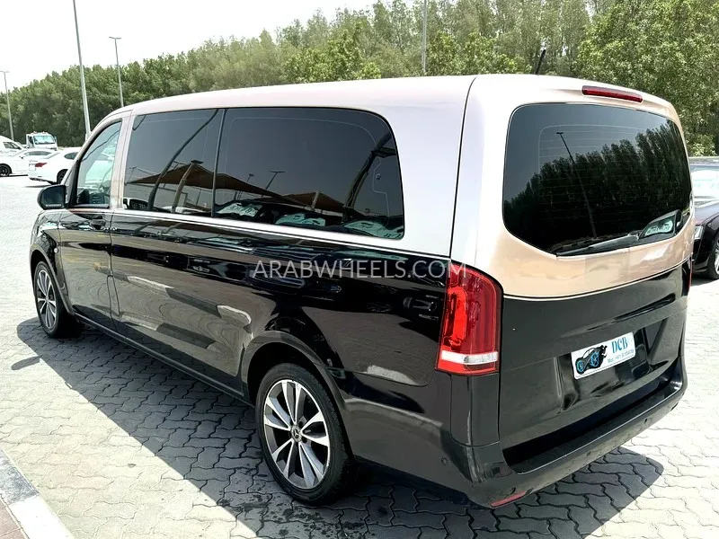 مرسيدس بنز فيتو 2020 for Sale in الشارقة Image-6